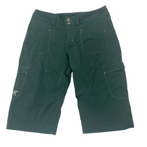Arc’teryx Knicker 15” Bermuda Hiking Shorts Sz 4 Green